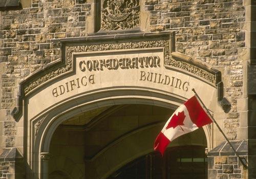 11月10日 高中毕业生如何选择留学加拿大的途