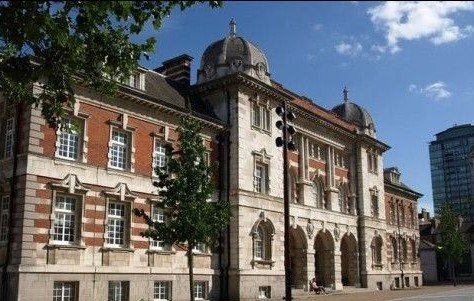 1896年学院开始使用现在的称号:英国皇家艺术学院