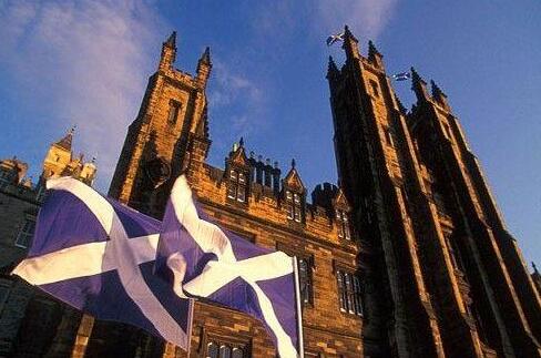 爱丁堡大学商学院公布18年申请截止日期