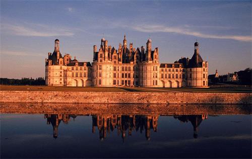 法国香波城堡.jpg