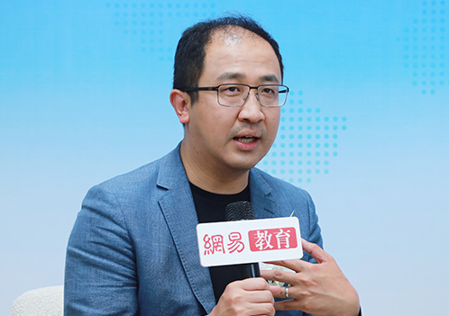 郝斌